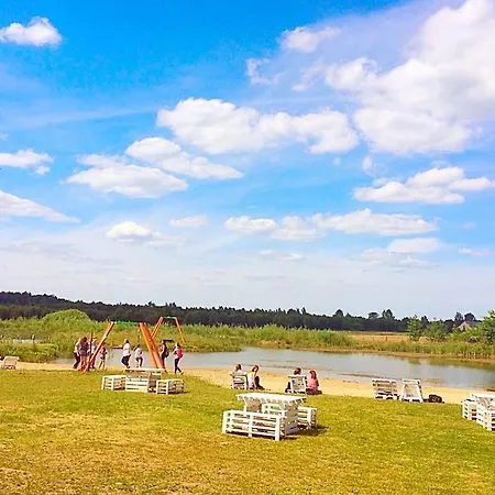 Obok Lasu גרבישאו