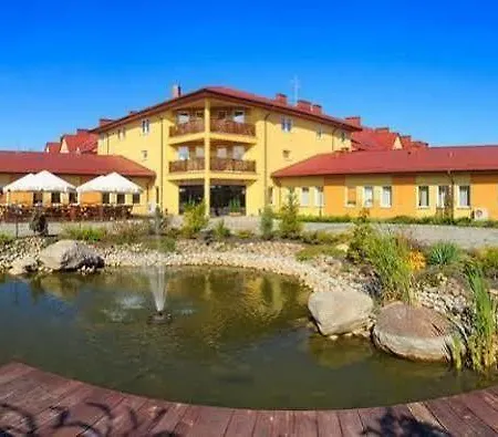 Obok Lasu Resort 3*