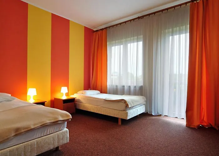 Obok Lasu Resort Grebiszew